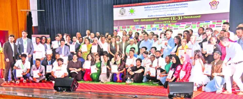 విదేశాలలో పూర్వ విద్యార్థుల సంఘాలు 