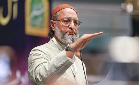 MIM MP Owaisi signals INDIA bloc alliance in Bihar