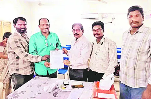 బదిలీల్లో గందరగోళ పరిస్థితులు తొలగించాలి 