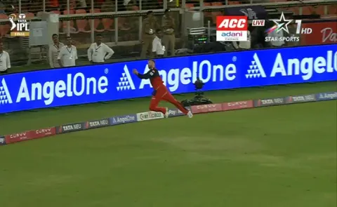 IPL 2025 Final, RCB VS PBKS: Phil Salt Grabs A Stunning Catch At Boundary Line7