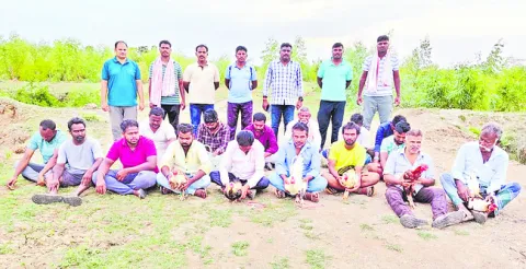 ఆరుగురు  జూదరుల అరెస్టు 
