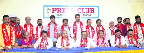 కార్మికుల డిమాండ్లకు సింగరేణి అంగీకారం