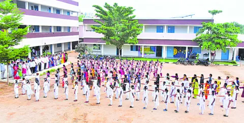 మెరుగుబడినాయ్‌..