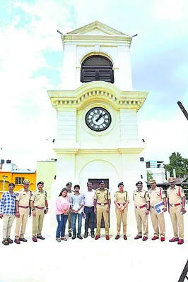 మళ్లీ పోలీస్‌ చేతికి  జేమ్స్‌ స్ట్రీట్‌ భవనం
