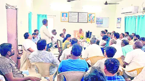 విద్యుత్‌ ప్రమాదాలు జరగకుండా జాగ్రత్తలు తీసుకోవాలి