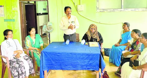 సాధారణ ప్రసవాలు   జరిగేలా చూడాలి 