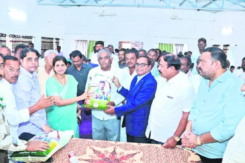నాణ్యమైన విత్తనం రైతు నేస్తం