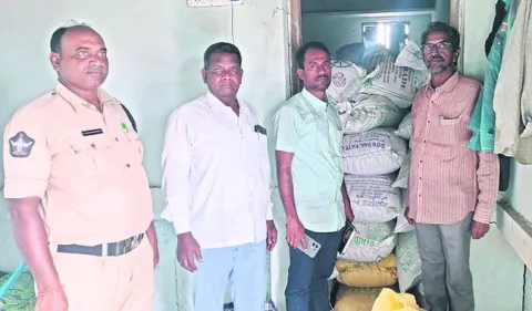 రేషన్‌ బియ్యం పట్టివేత 