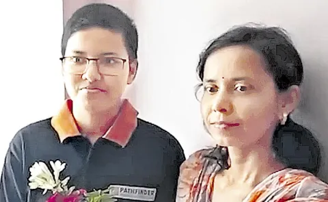 Devdutta Majhi tops JEE Advanced in female category10