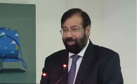Harsh Goenkas Speech No Talks On Sunday Work, Staring At Wife Goes Viral