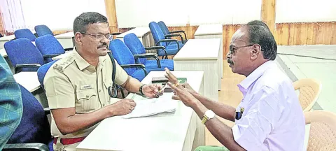 ఉద్యోగం పేరుతో రూ.4లక్షల మోసం 