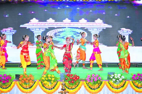 బాలిక
