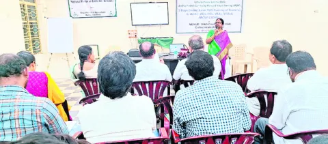 ప్రకృతి వ్యవసాయాన్ని ఉద్యమ తరహాలో చేపడుదాం 