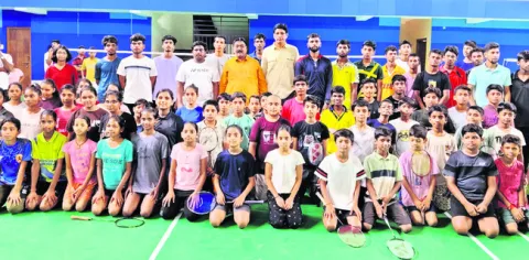 ఉత్సాహంగా బ్యాడ్మింటన్‌ క్రీడాకారుల ఎంపిక 