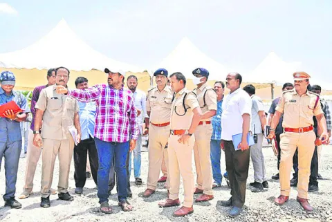 ముఖ్యమంత్రి పర్యటన ఏర్పాట్లు పరిశీలన 