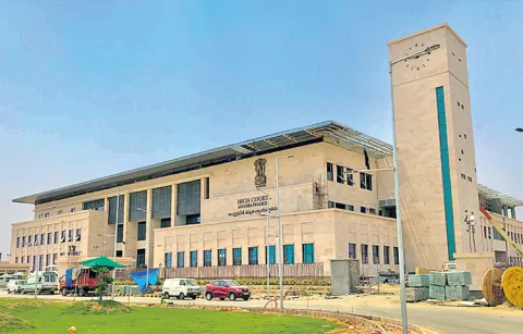 High Court order to GMRIT College