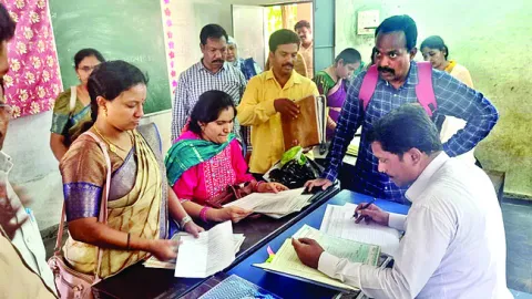 ఎస్‌ఏ పదోన్నతులకు సర్టిఫికెట్ల పరిశీలన 