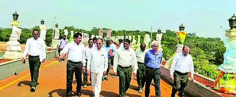 మహా వరదలకు ఆల్మట్టి కారణం కాదు 