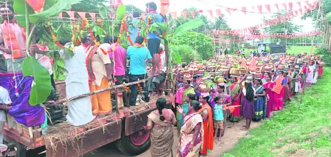 ● కలశ యాత్ర 