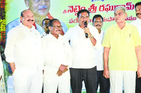 కేడీసీసీబీని మరింత అభివృద్ధిలోకి తీసుకురావాలి 