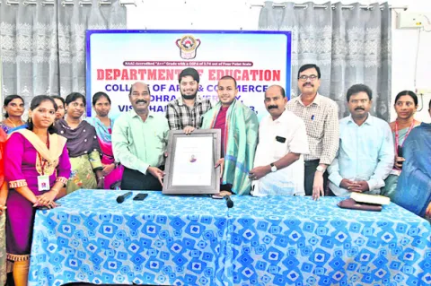 బౌద్ధమతం శాంతిని బోధిస్తుంది 