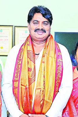 పోలీసులకే రక్షణ లేదు!