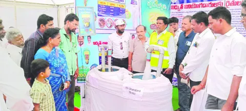 కిసాన్‌ మేళాలో రైతుల సందడి