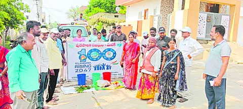 పరిసరాల పరిశుభ్రత తప్పనిసరి