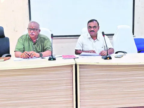 నాణ్యమైన విద్యుత్‌ను అందించాలి 