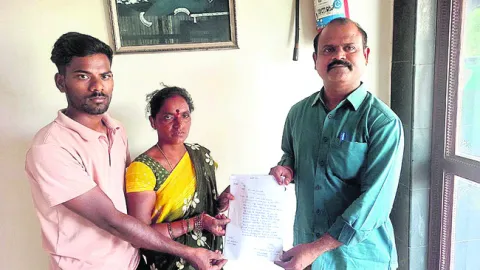 దుబాయ్‌లో జిల్లావాసి తంటాలు