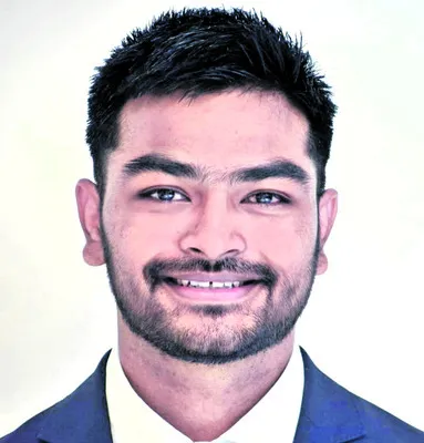 వల్లభాపూర్‌ వాసికి అమెరికాలో ఫ్రీ సీటు 
