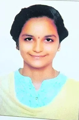 ఏపీఈఏపీసెట్‌లో కీర్తనకు 34వ ర్యాంక్‌ 