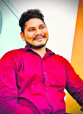ఆన్‌లైన్‌ పేకాటతో అప్పులు