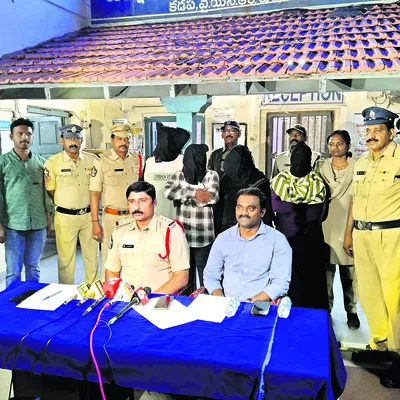 అల్లుడి హత్య కేసులో మామ, మరో ముగ్గురి అరెస్టు