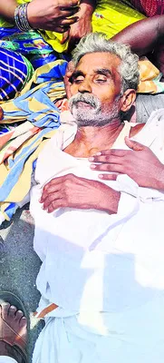రోడ్డు ప్రమాదంలో వ్యక్తి మృతి