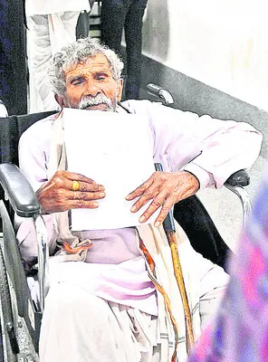 ఆసరా.. ఏదయా?