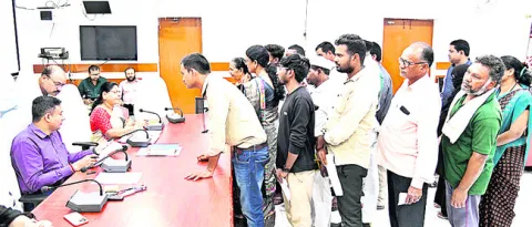బాధలు
