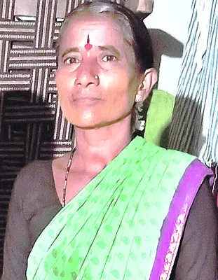 విద్యుత్‌షాక్‌తో మహిళ మృతి