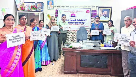 లింగ నిర్ధారణ చేస్తే కఠిన చర్యలు