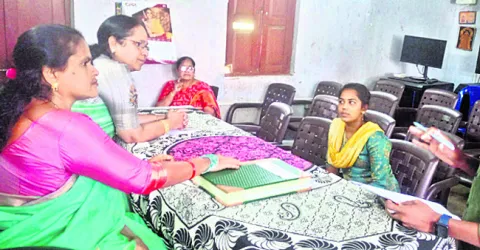 కౌన్సిలర్ల అధికారాలు కత్తిరిస్తా..