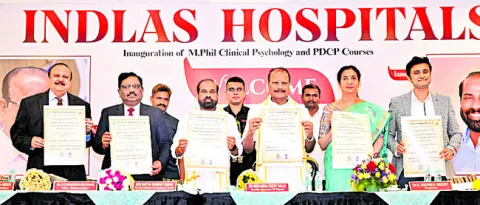 మానసిక నిపుణుల  అవసరం పెరిగింది 

