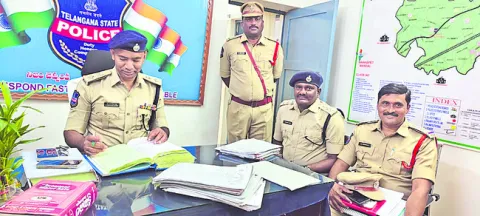 భూ తగాదాల్లో జోక్యం వద్దు 