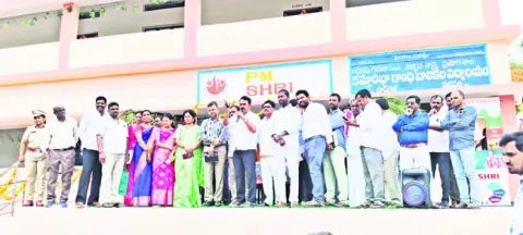ప్రజాస్వామ్య రక్షణే ‘జై సంవిధాన్‌’ లక్ష్యం 