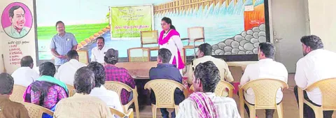 రైతు వేదికల్లో సాగు చైతన్యం