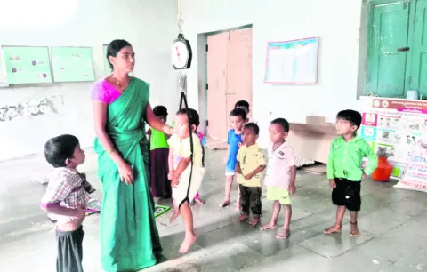 చిన్నారుల్లో పోషకాహార లోపం 