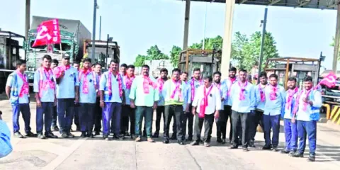 పెట్టుబడిదారుల అనుకూల చట్టాలు రద్దు చేయాలి 

