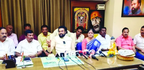 డీకే శివకుమార్‌ సీఎం కాలేరు 