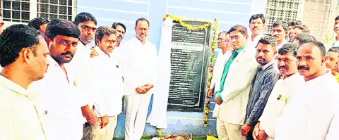 ప్రజారోగ్యంపై ప్రభుత్వం ప్రత్యేక దృష్టి