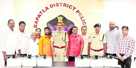 నేరాల నియంత్రణకు డ్రోన్ల నిఘా కీలకం 
