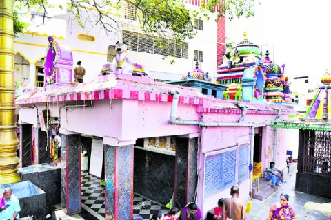 నేటి నుంచి గౌరీ విశ్వేశ్వరాలయ శతాబ్ది ఉత్సవాలు 
